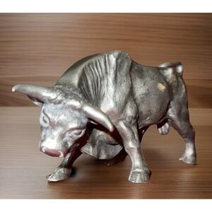 Vintage (1965) Towle Pewter 2.25" Charging Bull Pewter Figurine